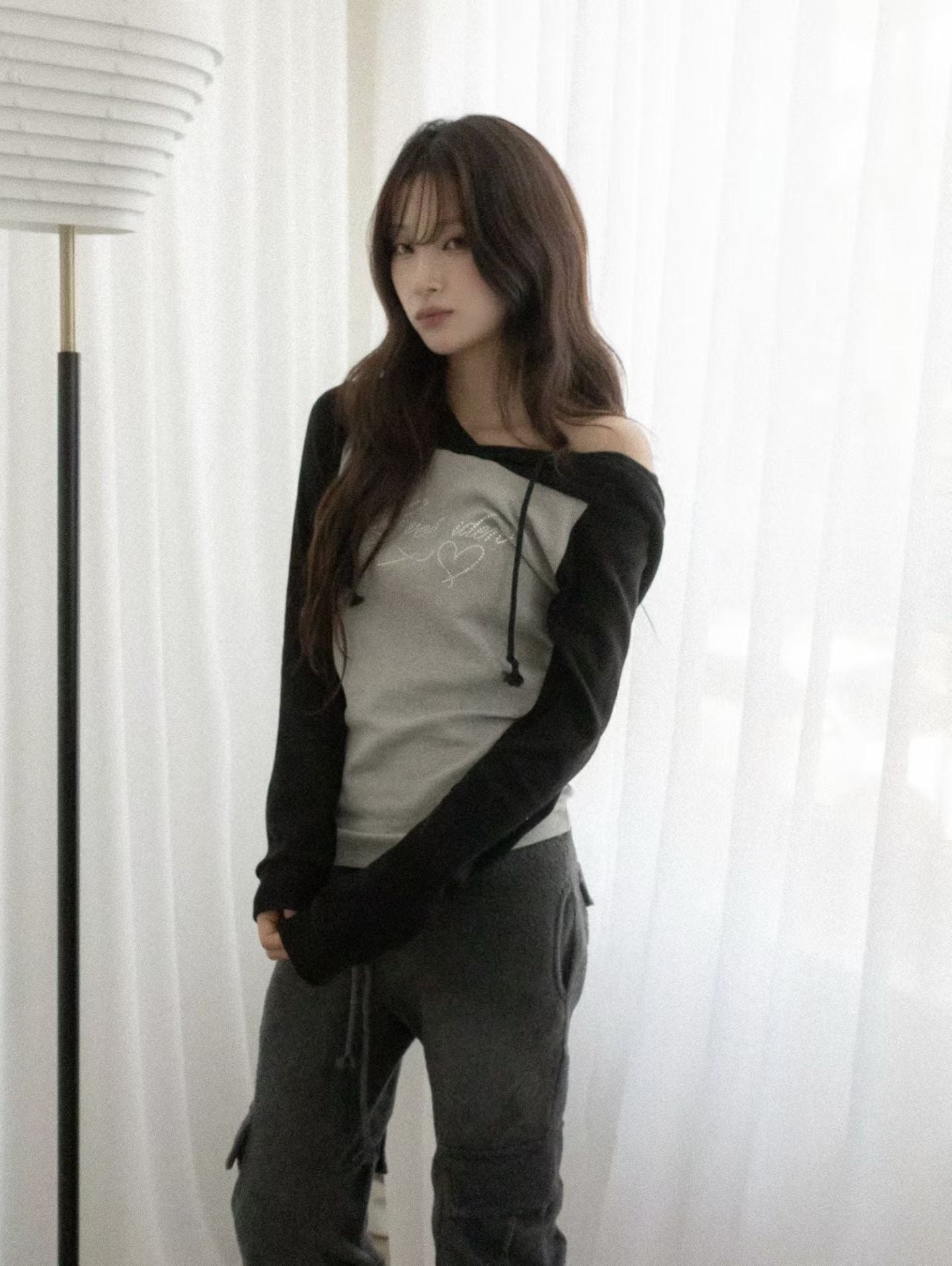 露肩拼色連帽衛衣 Off-Shoulder Color Block Hoodie