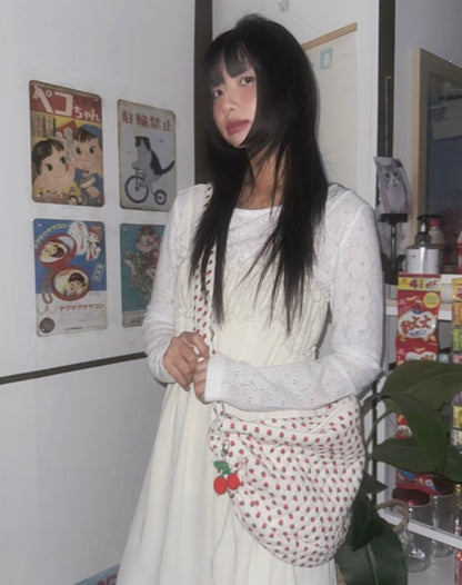 草莓印花斜挎袋 Strawberry Print Crossbody Bag