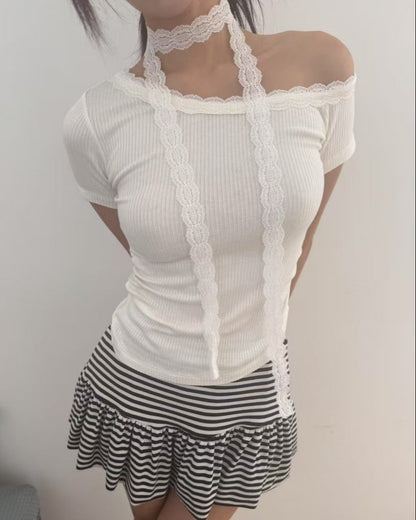 蕾絲掛頸露肩上衣 Halter Neck Lace Off-Shoulder Top
