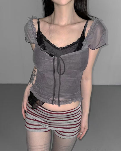 木耳邊蕾絲透膚上衣 Ruffled Lace Top
